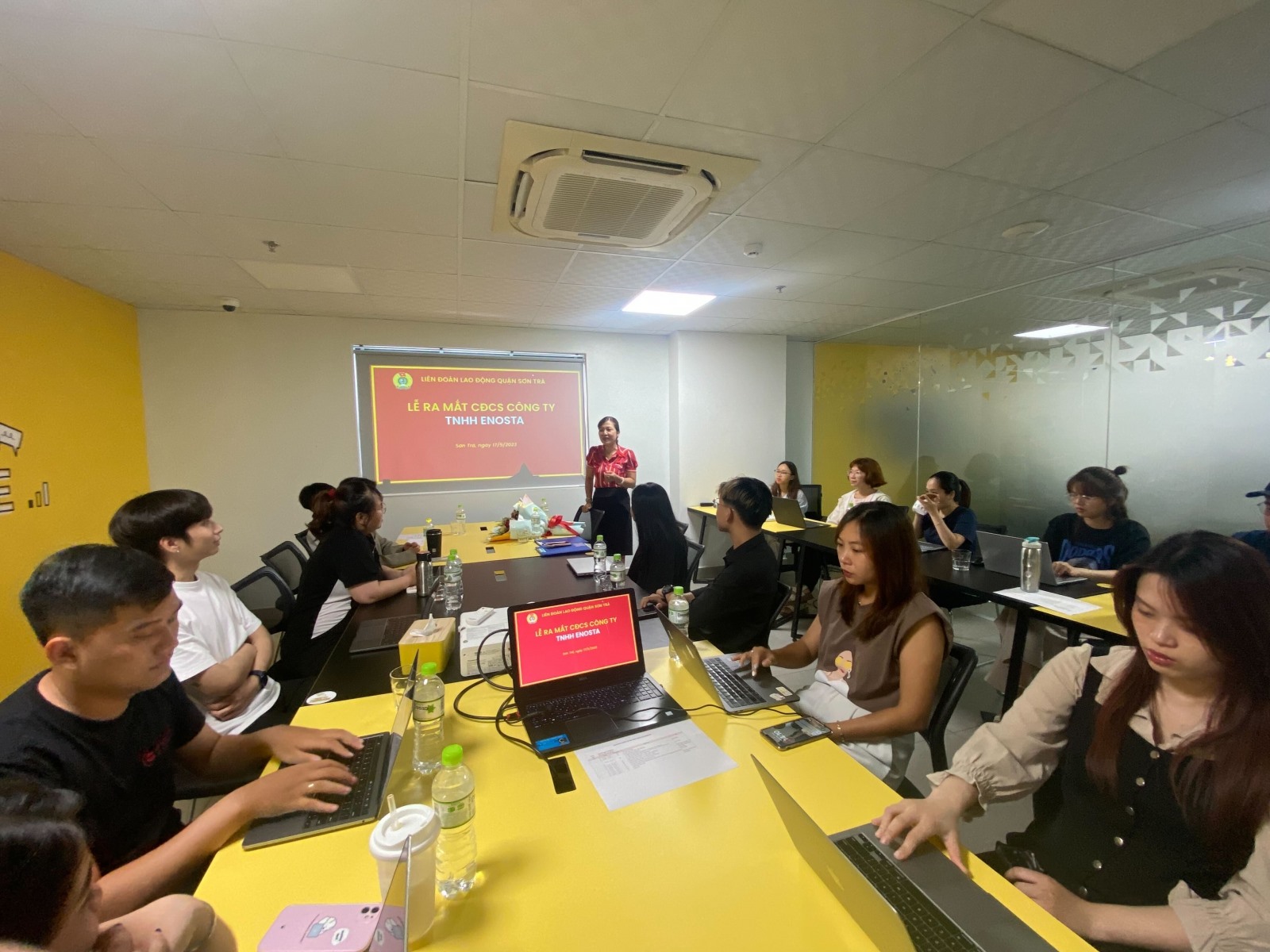 LĐLĐ quận Sơn Trà, thành phố Đà Nẵng ra mắt CĐCS mới với 50 đoàn viên. Ảnh: Sơn Trà