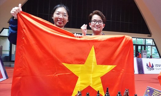 Phạm Thanh Phương Thảo và Tôn Nữ Hồng Ân giành huy chương vàng SEA Games ngay lần đầu tham dự. Ảnh: Nguyễn Đăng