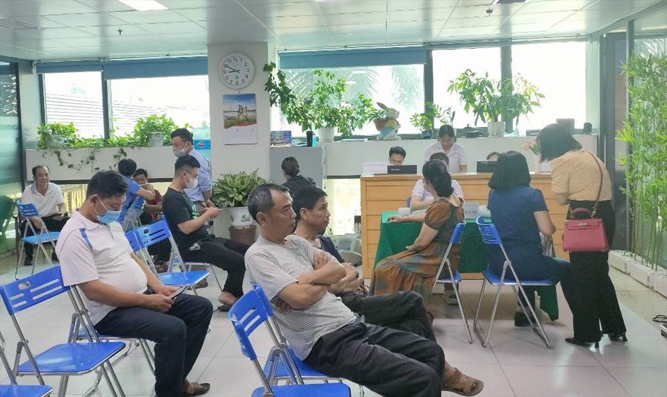 Buổi khám sức khoẻ cho công nhân do Công đoàn ngành Nông nghiệp và Phát triển Nông thôn Hà Nội tổ chức. Ảnh: CĐCS