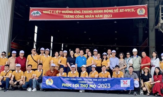 CNLĐ xuất sắc tham gia Chương trình Phúc lợi thợ mỏ năm 2023 tại Lâm Đồng. Ảnh: CĐ TKV