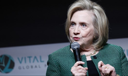 Bà Hillary Clinton phát biểu trong một sự kiện ngày 5.5.2023 tại Washington, DC. Ảnh: AFP
