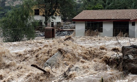 La Nina gây ra những trận lũ lụt lớn. Ảnh: Xinhua