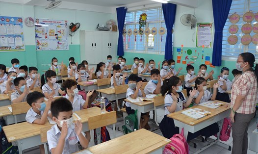 Từ 30.5, đã có quy định về xếp lương giáo viên tiểu học. Ảnh minh họa: Huyên Nguyễn.