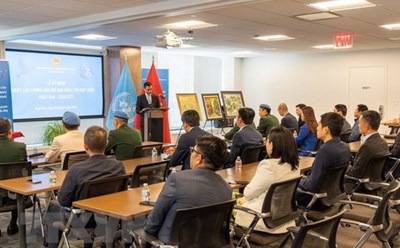 Quang cảnh lễ kỷ niệm 75 năm Ngày Quốc tế Lực lượng gìn giữ hòa bình Liên Hợp Quốc. Ảnh: TTXVN