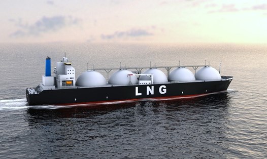 Tính đến cuối năm 2021, thế giới có khoảng 700 tàu chở LNG. Ảnh: Xinhua