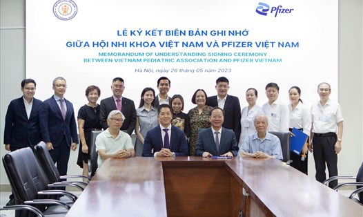 Hợp tác giữa Pfizer và Hội Nhi khoa Việt Nam hướng đến nâng cao năng lực của nhân viên y tế trong chẩn đoán và điều trị các bệnh lý thuộc lĩnh vực nhi khoa. Ảnh: Pfizer Việt Nam