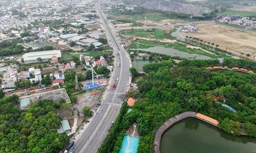 Vành đai 3 qua TP Hồ Chí Minh dài hơn 47 km (đi qua TP Thủ Đức, huyện Bình Chánh, Hóc Môn, Củ Chi) tổng mức đầu tư hơn 41.000 tỉ đồng. Ảnh: Minh Quân
