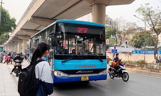 154 tuyến buýt của thành phố đã phục vụ khoảng 188 triệu lượt hành khách trong 5 tháng đầu năm 2023. Ảnh: Thu Hiền