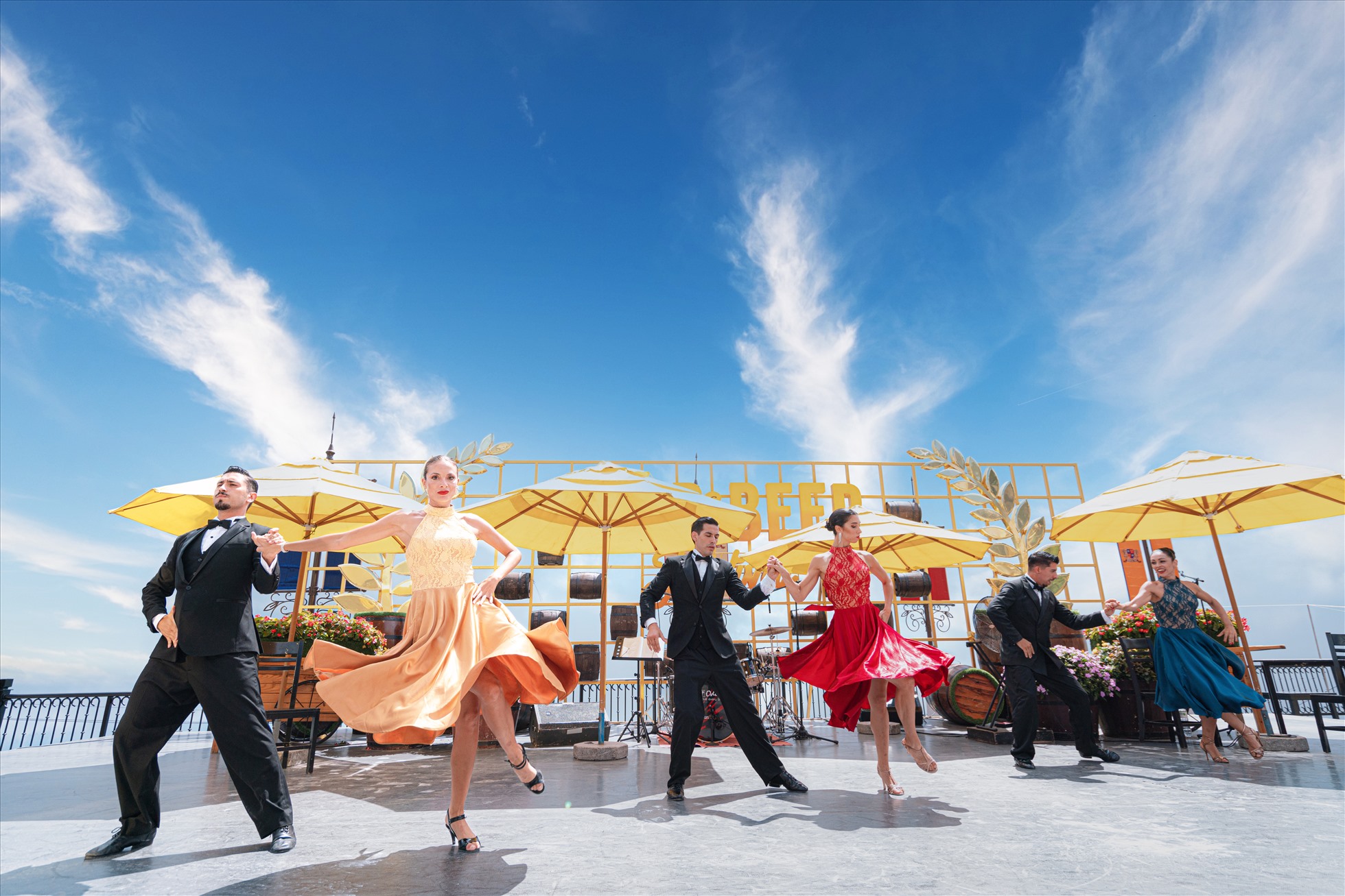 Chuỗi lễ hội "Ba Na Wow Summer Festival" hứa hẹn mang đến cho du khách nhiều sắc màu đa dạng. Ảnh: BTC