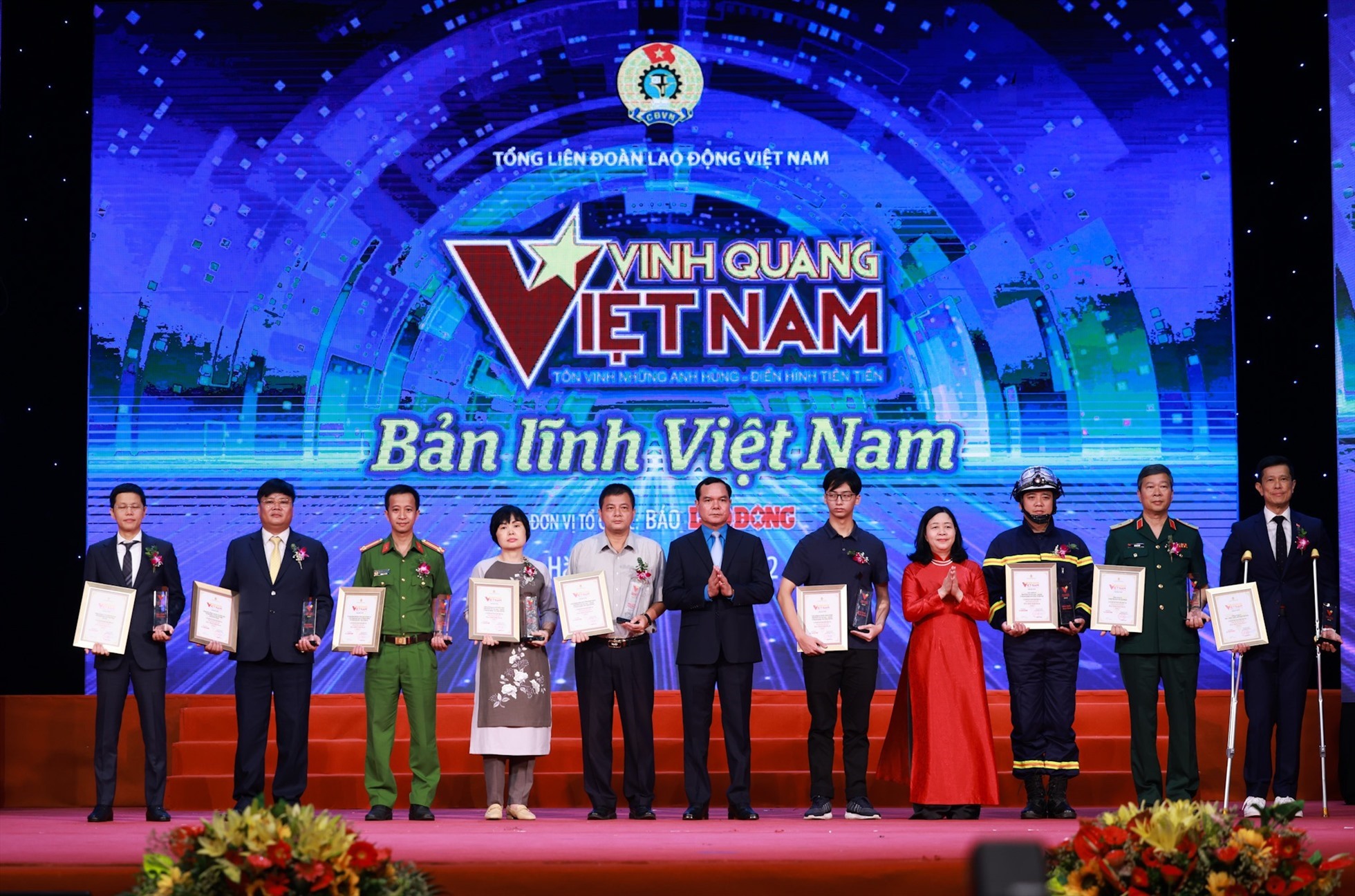 Chương trình Vinh quang Việt Nam lần thứ 18 năm 2023 - Tôn vinh ý chí Việt Nam