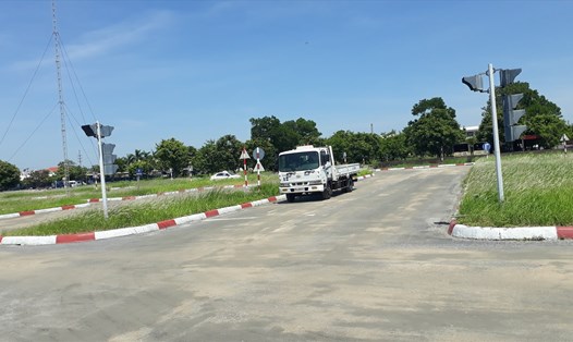 Đoàn kiểm tra của Sở GTVT tỉnh Ninh Bình chỉ ra nhiều sai phạm tại các cơ sở đào tạo, sát hạch lái xe trên địa bàn tỉnh Ninh Bình. Ảnh: Diệu Anh