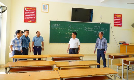 Kiểm tra tại Điểm thi Trường THCS An Hưng của Hội đồng thi Trường THPT Nguyễn Trãi (huyện An Dương). Ảnh: Cổng TTĐT Hải Phòng