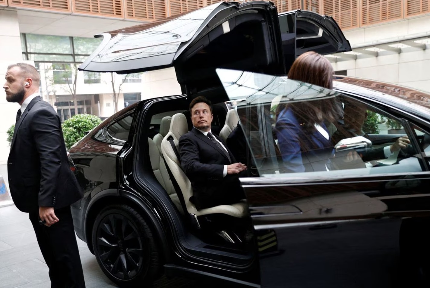 Elon Musk được chào đón như người hùng ở Trung Quốc