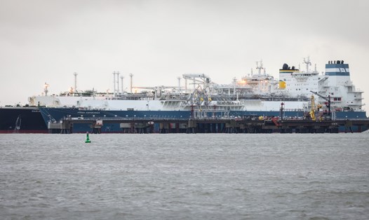 Tàu chở khí thiên nhiên hóa lỏng (LNG) Maria Energy ở Wilhelmshaven, miền bắc nước Đức. Ảnh minh hoạ. Ảnh: AFP