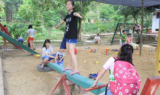 Học sinh tham gia trải nghiệm hoạt động ngoại khoá tại Sóc Sơn. Ảnh: Khánh An