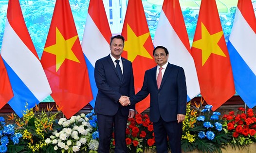 Thủ tướng Phạm Minh Chính và Thủ tướng Đại Công quốc Luxembourg Xavier Bettel. Ảnh: Hải Nguyễn