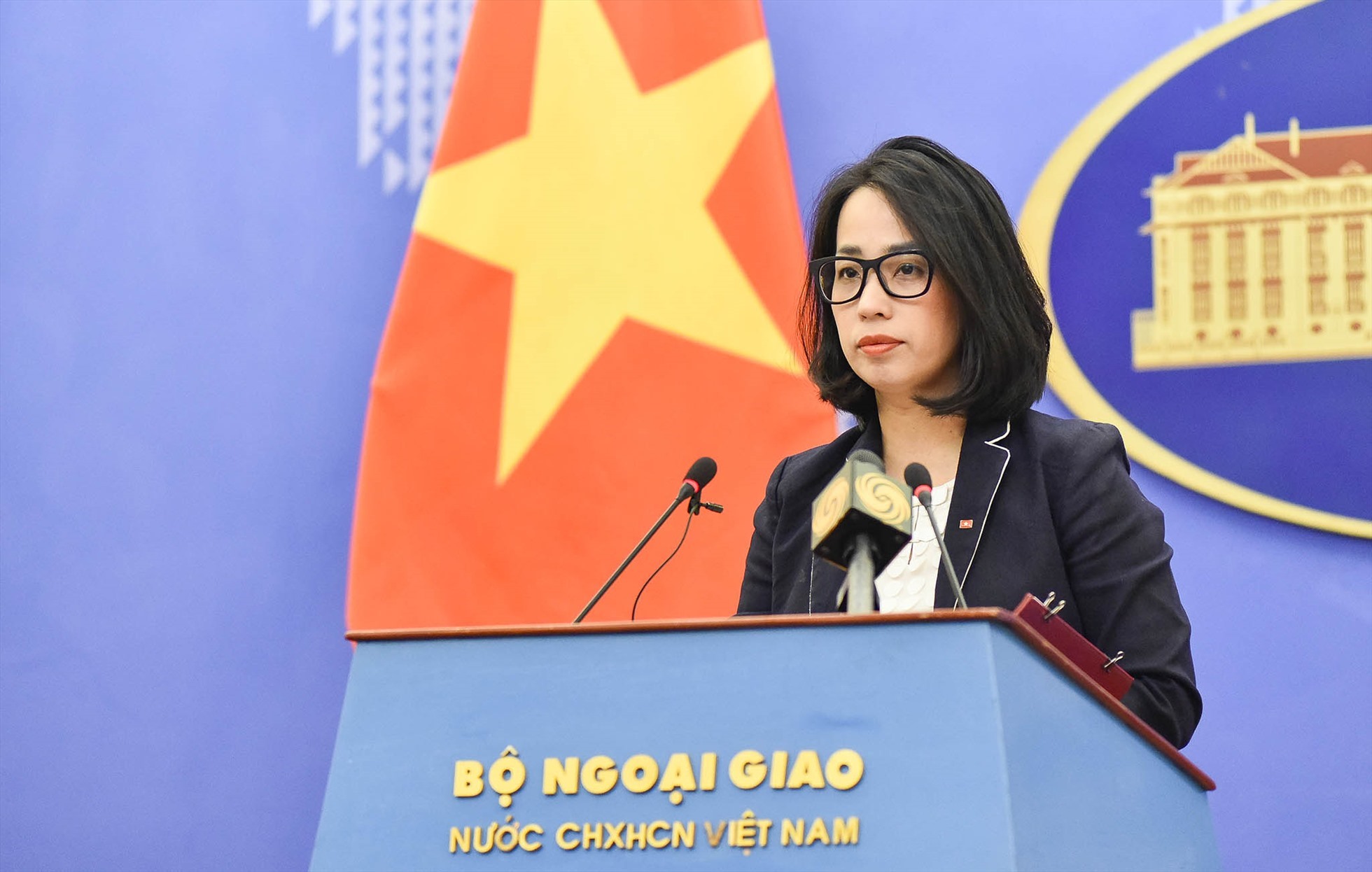 Việt Nam yêu cầu Australia dừng lưu hành vật phẩm có hình cờ vàng
