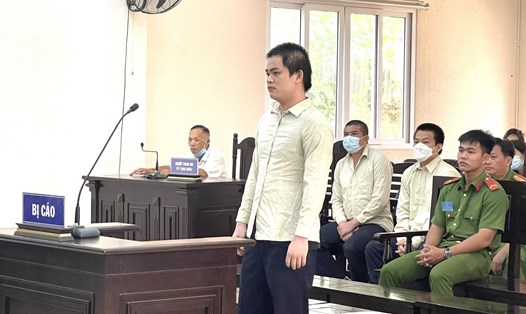 Bị cáo Lê Công Bằng tại phiên xét xử sơ thẩm. Ảnh: CTV