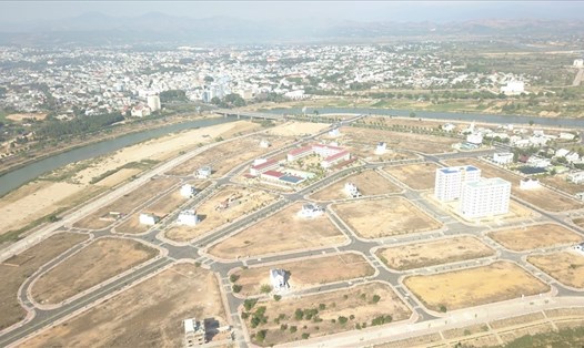 Một dự án mở rộng đô thị tại TP Kon Tum. Ảnh Thanh Tuấn