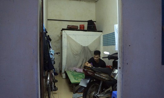 Công nhân thuê trọ tại xã Kim Chung, huyện Đông Anh, Hà Nội. Ảnh: Quế Chi