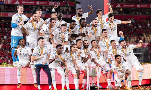 Các cầu thủ Real Madrid ăn mừng danh hiệu Copa del Rey.  Ảnh: CLB Real Madrid