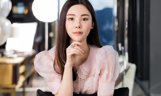 Người mẫu Hong Kong Abby Choi (Thái Thiên Phượng). Ảnh: Instagram Abby Choi
