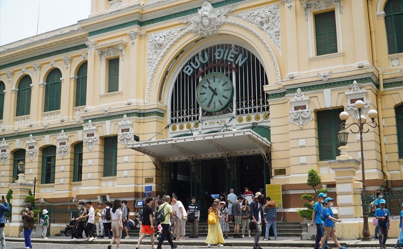 Bưu điện Thành phố là một trong những điểm tham quan nổi tiếng tại TPHCM. Ảnh: Thanh Chân