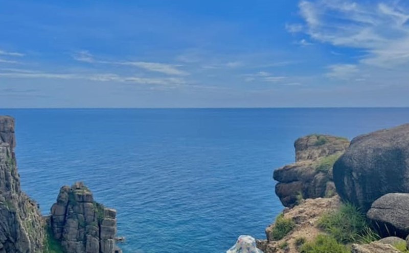 Cảnh sắc Phú Yên làm say lòng du khách.