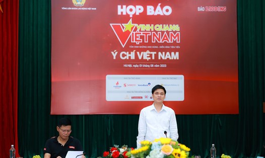 Phó Chủ tịch Tổng Liên đoàn Lao động Việt Nam Ngọ Duy Hiểu phát biểu tại Chương trình họp báo. Ảnh: Hải Nguyễn