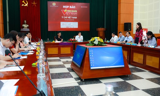 Buổi họp báo Vinh quang Việt Nam 2023 tôn vinh những anh hùng - điển hình tiên tiến chiều 1.6. Ảnh: Hải Nguyễn