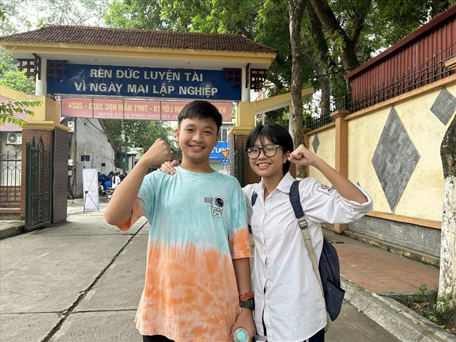 Đề đua, đáp án môn Văn đua nhập lớp 10 ở Hà Nội Thủ Đô năm 2023 đúng chuẩn nhất