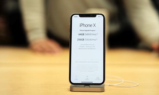 iPhone X chính thức gia nhập hàng ngũ điện thoại bị dừng hỗ trợ hệ điều hành iOS 17 mới. Ảnh: Xinhua