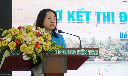 Bà Thái Thu Xương – Phó Chủ tịch Tổng LĐLĐ Việt Nam - phát biểu kết luận tại hội nghị. Ảnh: Thành Nhân