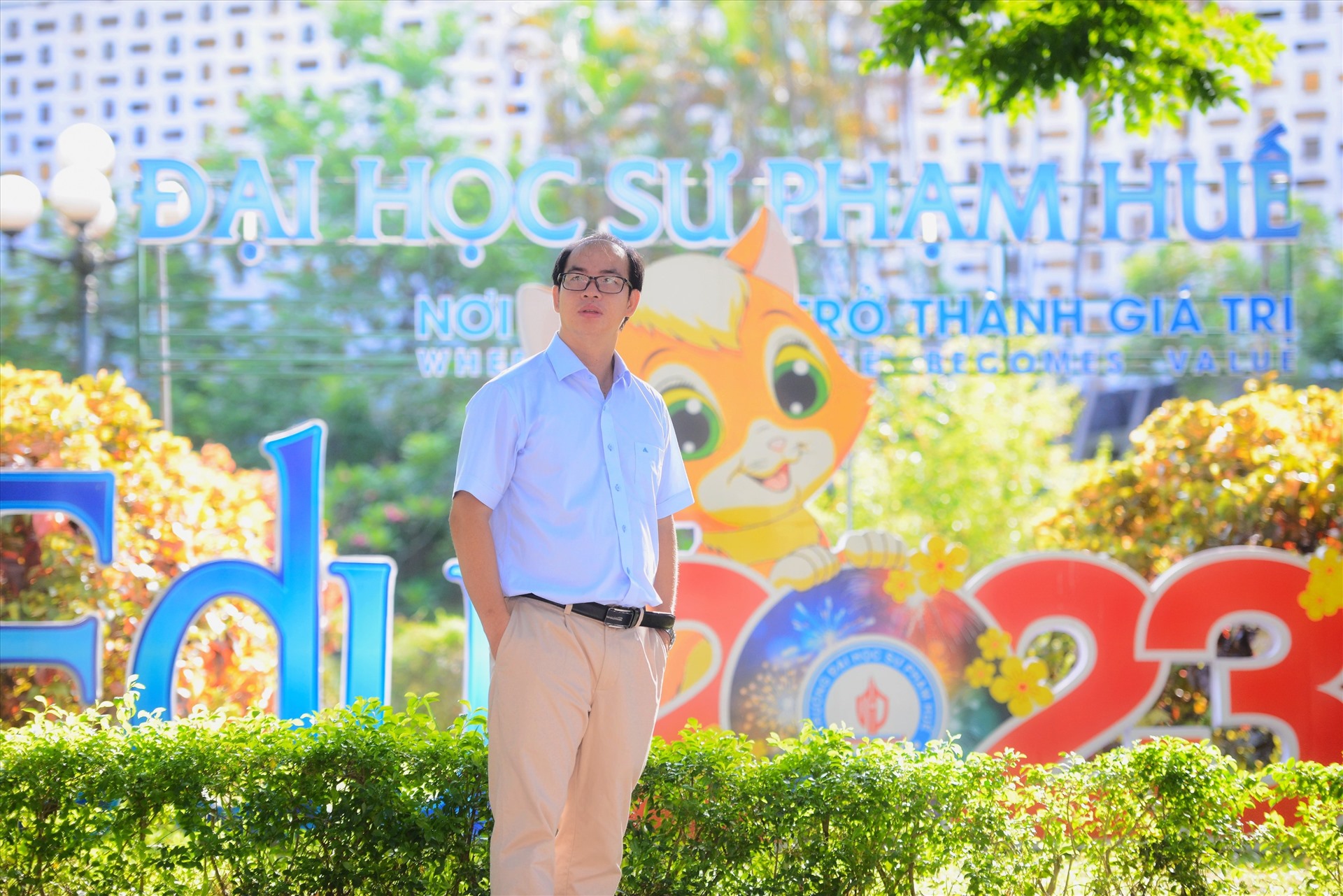 Chân dung TS. Trần Quang Hóa - Phó Trưởng khoa Toán học, Trường đại học Sư phạm, Đại học Huế vừa được nhận giải thưởng của Viện Hàn lâm Pháp. Ảnh: Mai Lan.