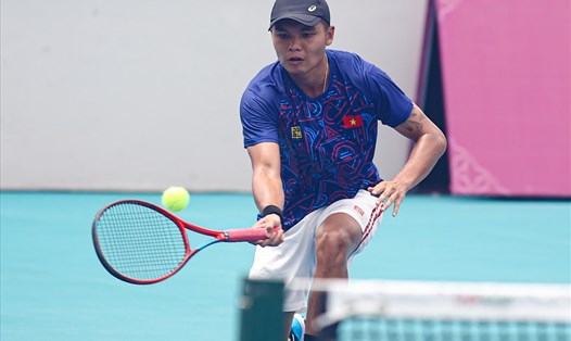 Tay vợt Trịnh Linh Giang tại SEA Games 32. Ảnh: Thanh Vũ