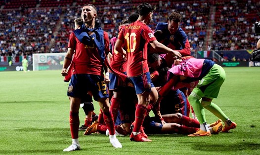 Cảm xúc vui mừng của các cầu thủ Tây Ban Nha.  Ảnh: LĐBĐ Tây Ban Nha