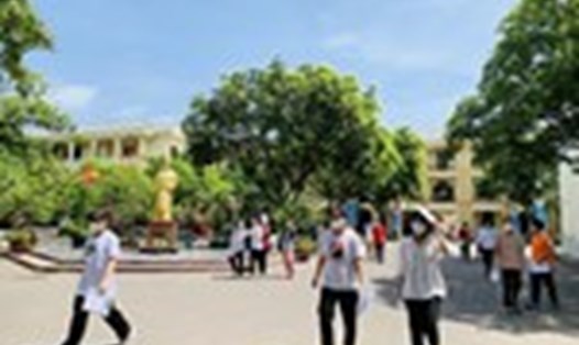 Sáng ngày 16.6, tỉnh Nghệ An đã công bố điểm thi tuyển sinh vào lớp 10 năm học 2023-2024.  Ảnh: Quỳnh Trang