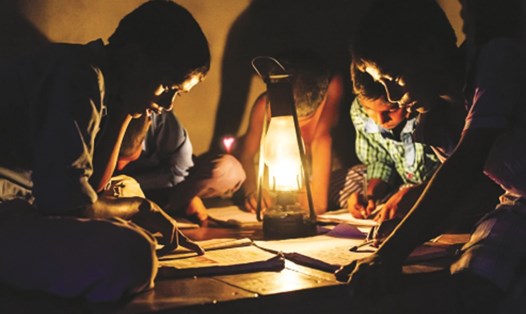 Mất điện ở Ấn Độ. Ảnh: Electrical India