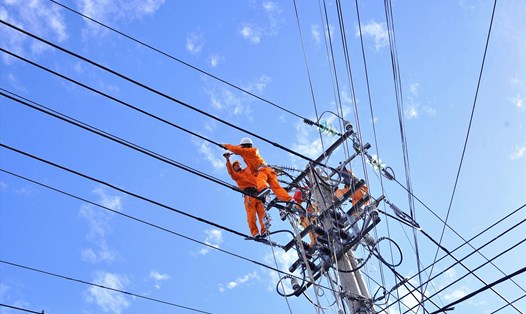 EVNSPC sẽ ưu tiên bố trí nguồn vốn gần 1.200 tỉ đồng cho công tác đầu tư xây dựng lưới điện trên địa bàn Cần Thơ đến năm 2025. Ảnh: EVNSPC