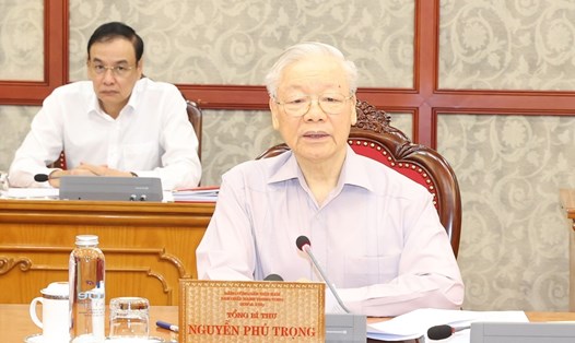 Tổng Bí thư Nguyễn Phú Trọng chủ trì cuộc họp của Bộ Chính trị. Ảnh: TTXVN