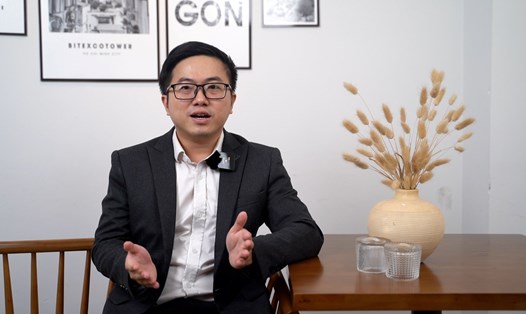 Ông Huỳnh Hoàng Phương – Giám đốc Nghiên cứu và Phân tích của FIDT.  Ảnh: Đức Mạnh. 