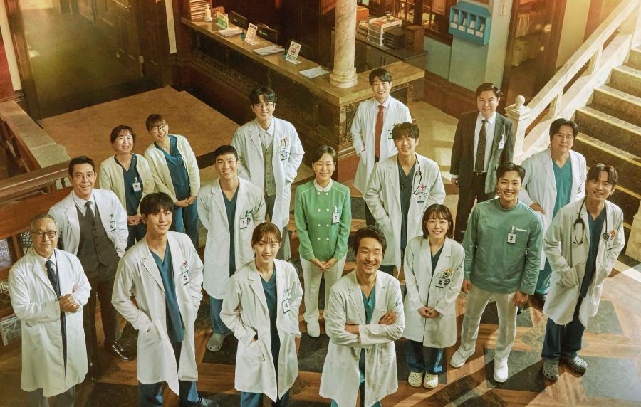 Phim Người thầy y đức 3 của Ahn Hyo Seop kết mở, khán giả mong mùa 4