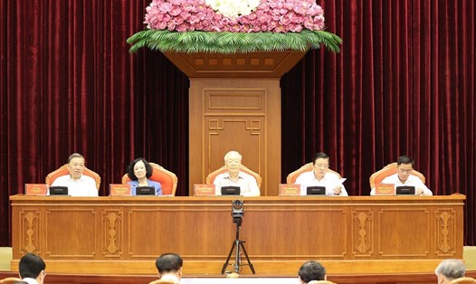 Tổng Bí thư Nguyễn Phú Trọng chủ trì Hội nghị sơ kết 1 năm hoạt động Ban Chỉ đạo cấp tỉnh phòng, chống tham nhũng, tiêu cực. Ảnh: TTXVN