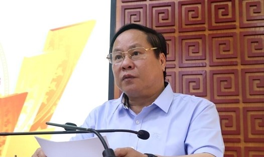 Giao quyền Chủ tịch UBND tỉnh Lai Châu nhiệm kỳ 2021-2026 cho ông Tống Thanh Hải. Ảnh: Laichau.gov