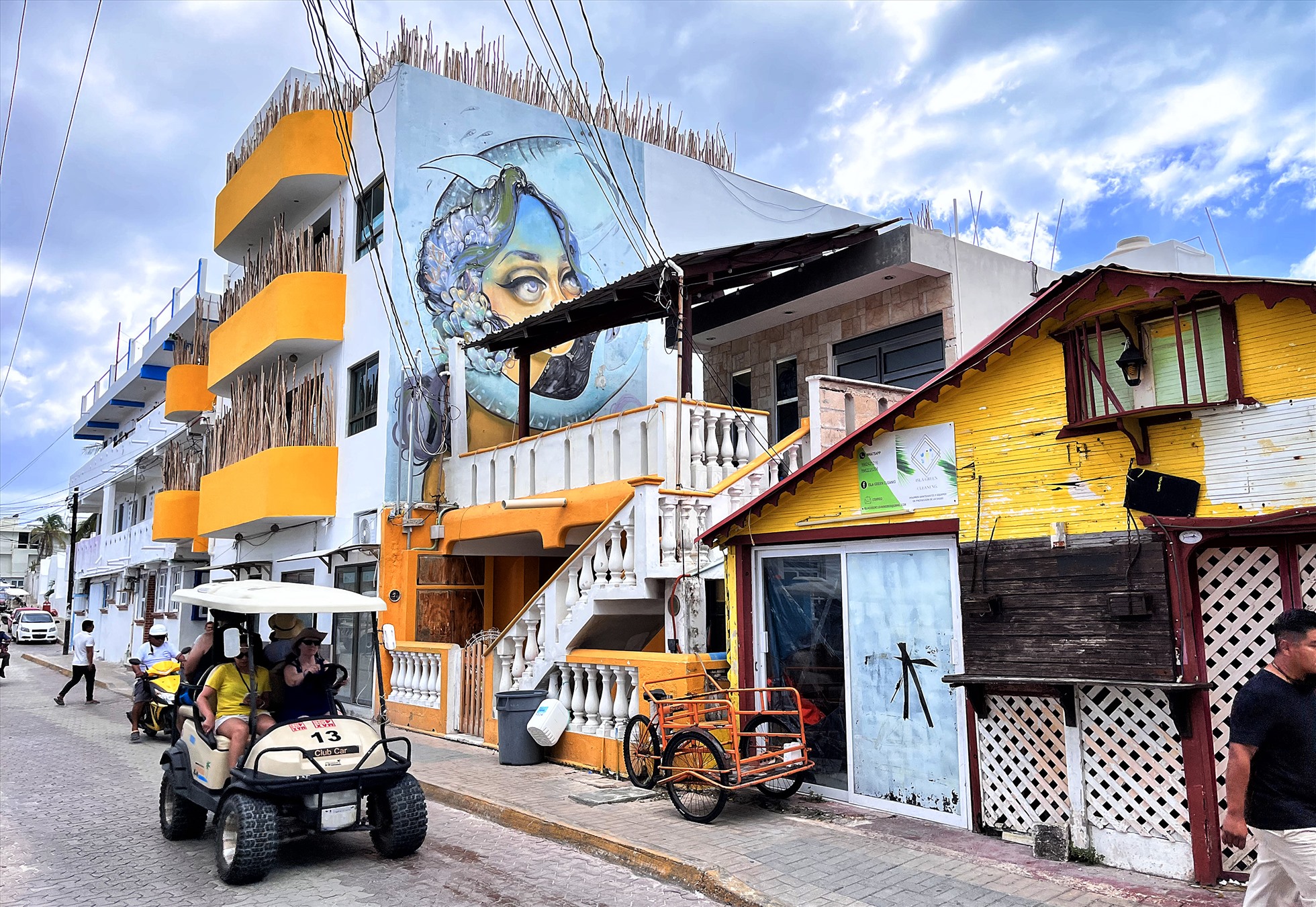 Check in Isla Mujeres - đảo của màu sắc ở Mexico