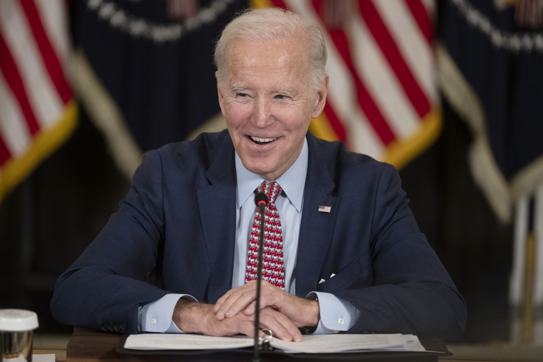 Tổng thống Mỹ Joe Biden đã có cuộc gặp mặt với các giám đốc trong lĩnh vực trí tuệ nhân tạo. Ảnh: AFP