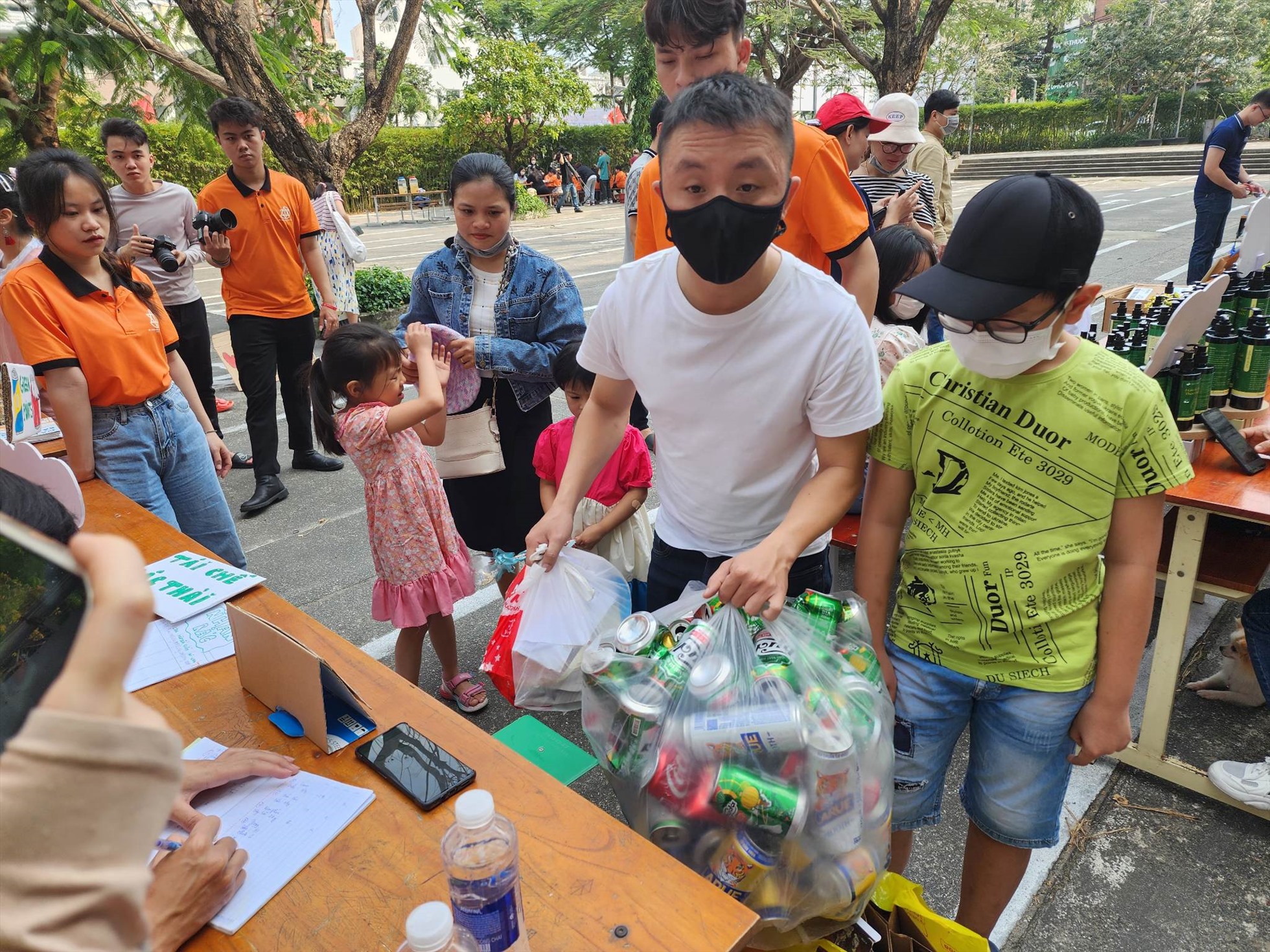 Đà Nẵng nhận bàn giao các sáng kiến địa phương về bảo vệ môi trường