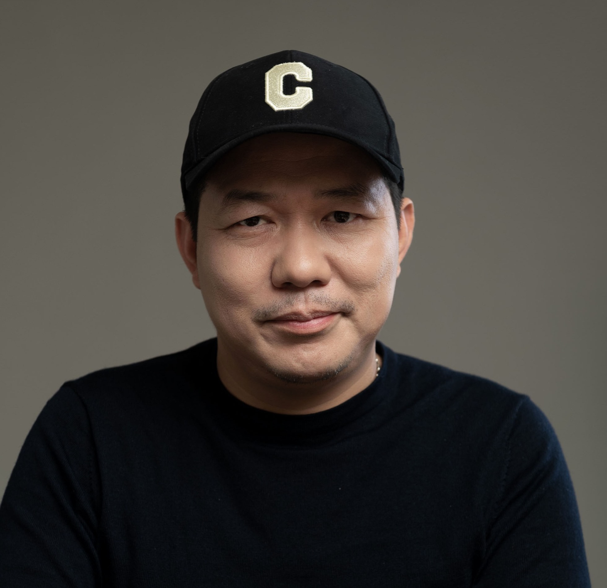 Đạo diễn Lương Đình Dũng trở lại với dự án phim "Anh hùng". Ảnh: Nhân vật cung cấp