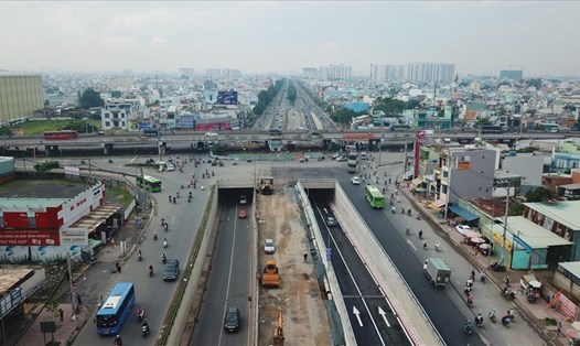 Tuyến cao tốc Thành phố Hồ Chí Minh - Mộc Bài được kỳ vọng “chia lửa” với thế độc đạo Quốc lộ 22 đang quá tải. Ảnh: Anh Tú