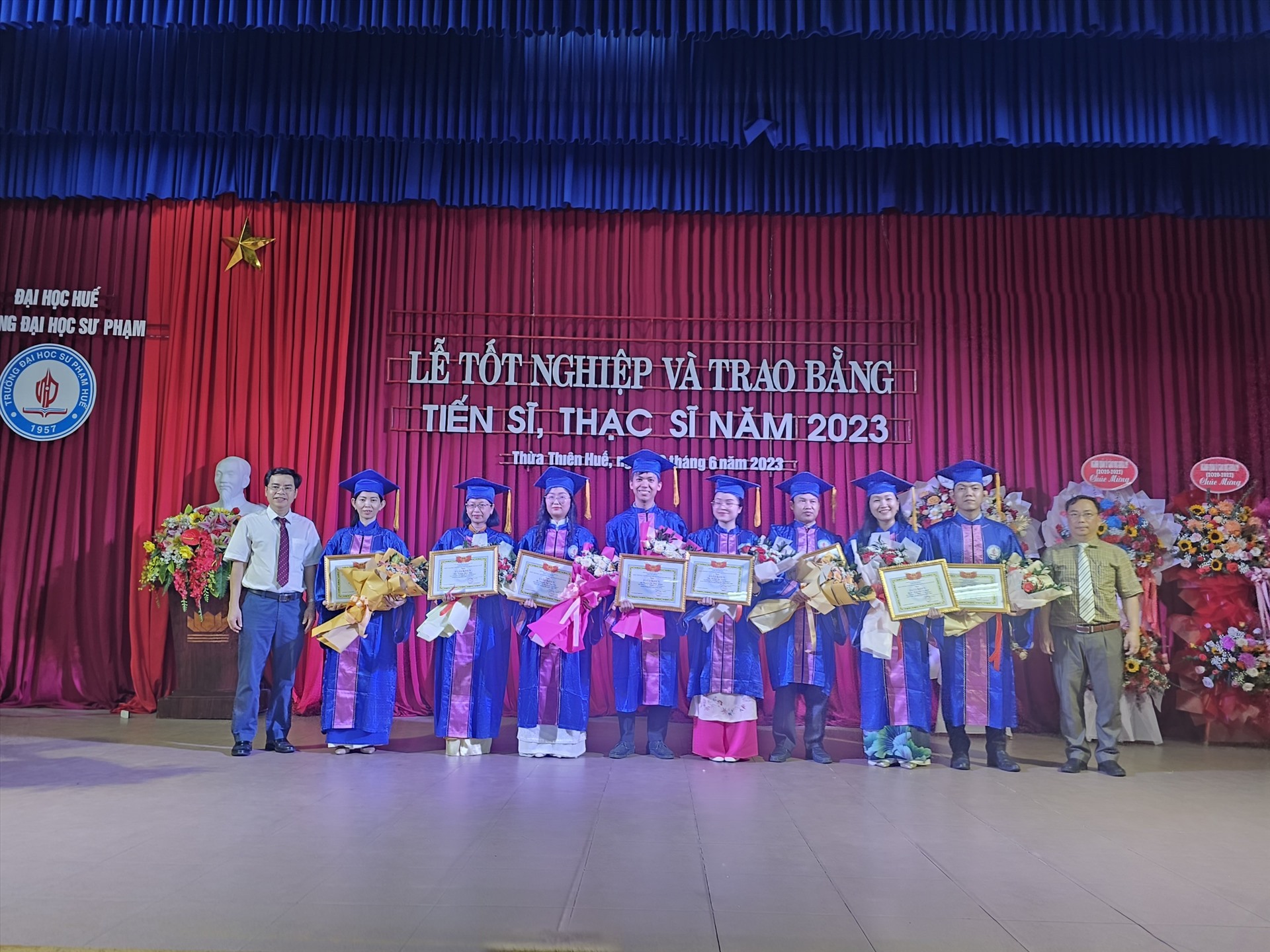 rao bằng Thạc sĩ cho 612 học viên khóa 29 (2020 - 2022). Ảnh: Nguyễn Luân.